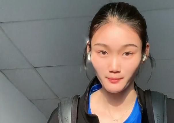 精品三级在线观看